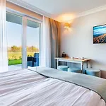 Belmar Park Resort - Jacuzzi, Sauny, Wellness * Chłapowo
