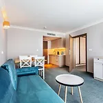 Belmar Park Resort - Jacuzzi, Sauny, Wellness 酒店 Chłapowo