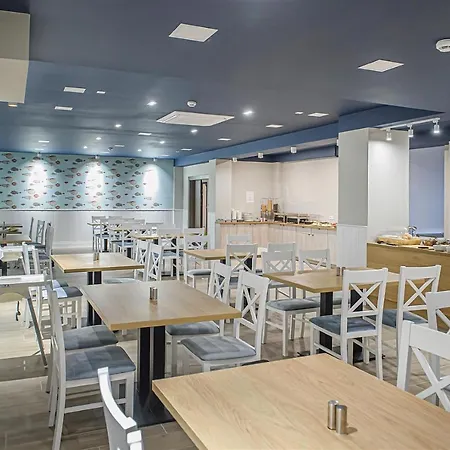 فندق Belmar Park *