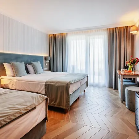 호텔 Belmar Park *