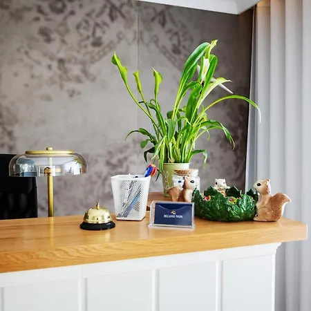 فندق Belmar Park *