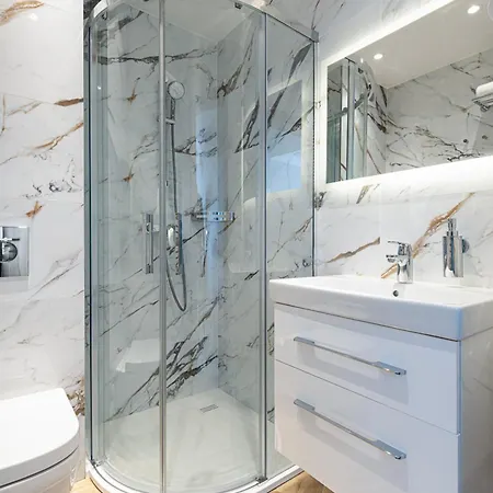 Belmar Park فندق Chłapowo