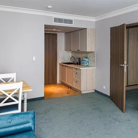 Belmar Park فندق *