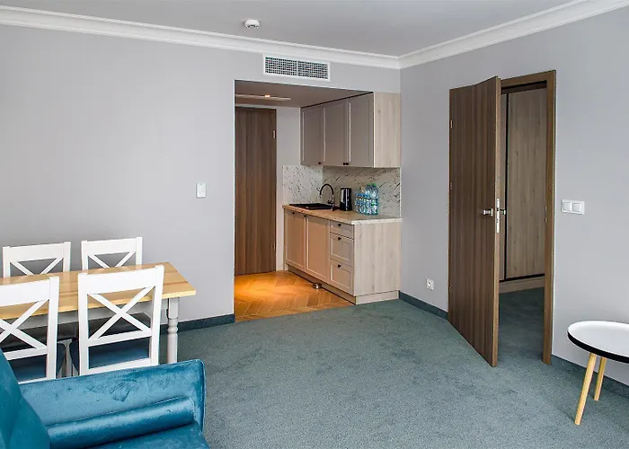 Belmar Park & Hotel *